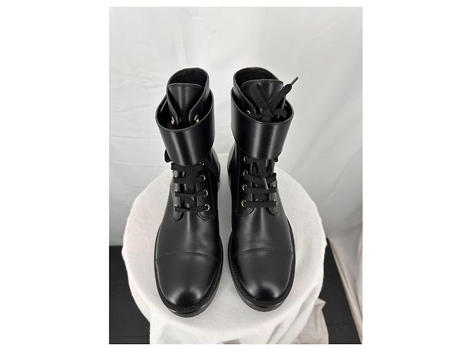 Louis Vuitton Wonderland Flat Ranger Nero Gold hardware - vista 4