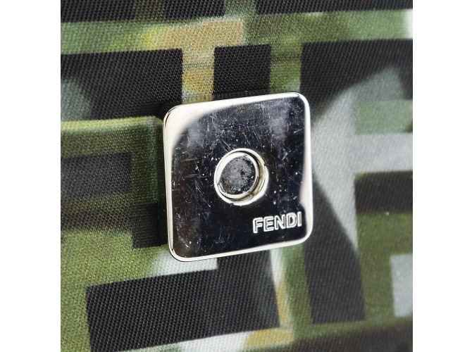 Borsa a Spalla Mamma Bucket di Fendi Nero - vista 9