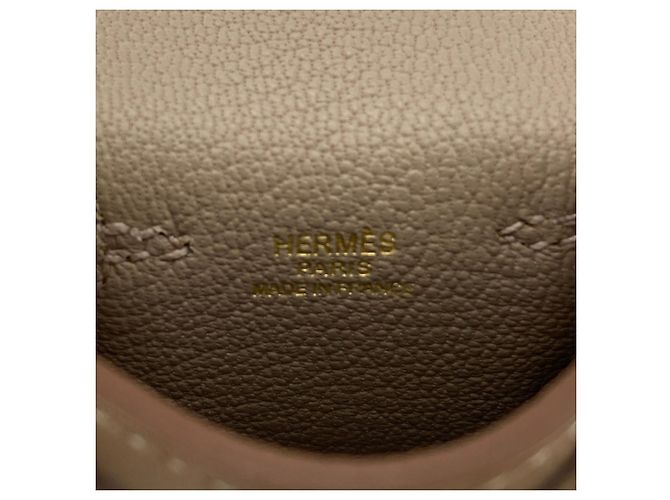 Hermès Charm motivo borsa Hermes Kelly Twilly Beige - vista 9