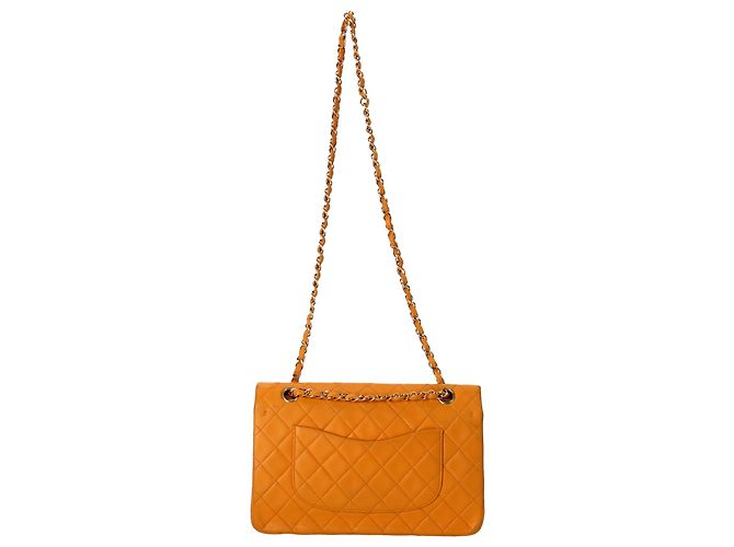 Borsa a spalla Chanel Medium Timeless/Classique in pelle di agnello arancione - vista 3