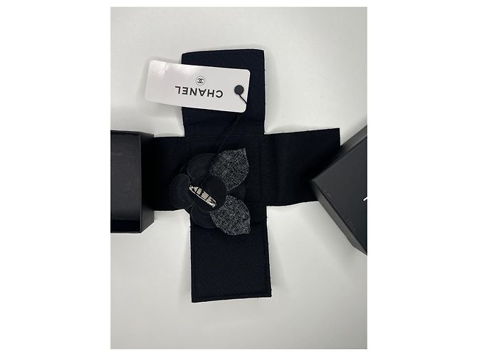 CHANEL CAMELIA TWEED NERO CLASSICO, NUOVO - vista 5