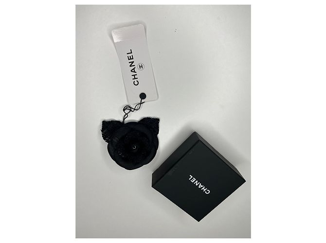 CHANEL CAMELIA TWEED NERO CLASSICO, NUOVO - vista 7