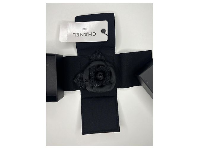 CHANEL CAMELIA TWEED NERO CLASSICO, NUOVO - vista 9