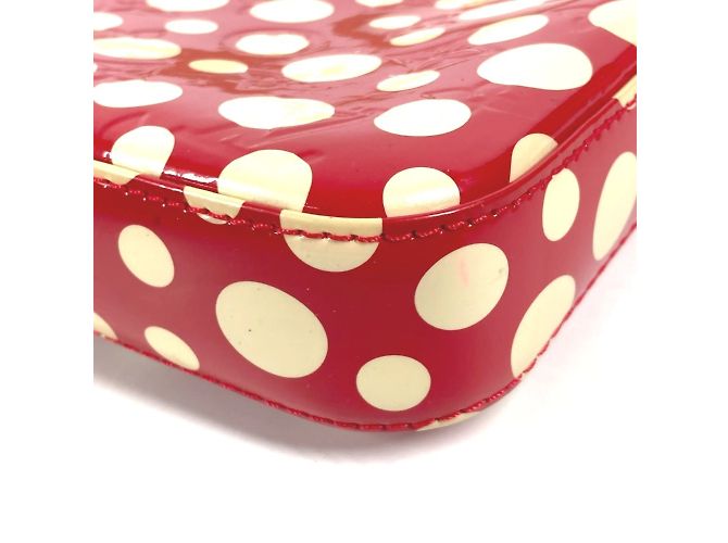 Pochette Dot Infinity Vernis Yayoi Kusama di Louis Vuitton Bianco Rosso - vista 7