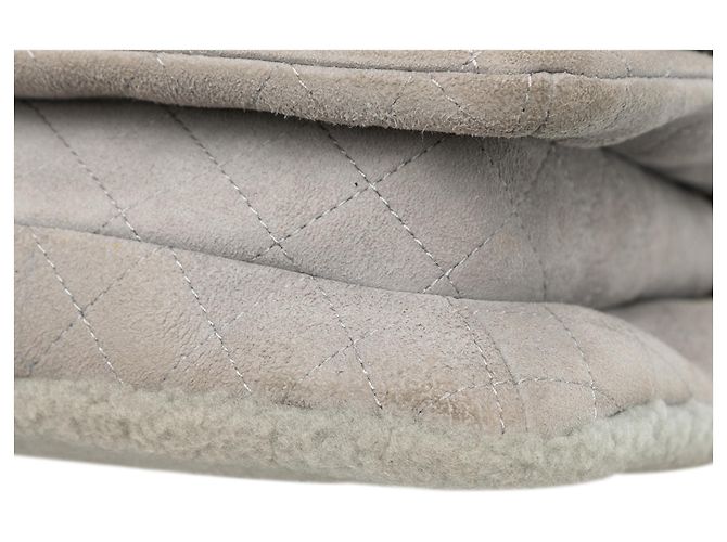 Chanel Gris Acolchado de Piel de Oveja con Cadena Castaño - vista 7