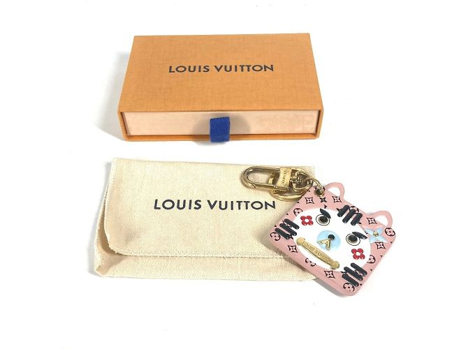 Louis Vuitton Portocle Fun Face Monogram Cat Bag Charm Keychain Pink - view 9