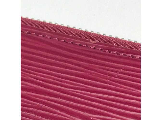 Cartera Zippy Epi Louis Vuitton Fucsia - vista 4