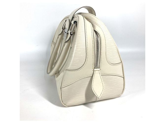 Bowling Bolsa Boston Montaigne GM em Epi Louis Vuitton Branco Fora de branco - vista 3