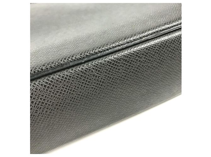 Borsa Tote Porto-Document PDV Taiga Louis Vuitton Nero - vista 9