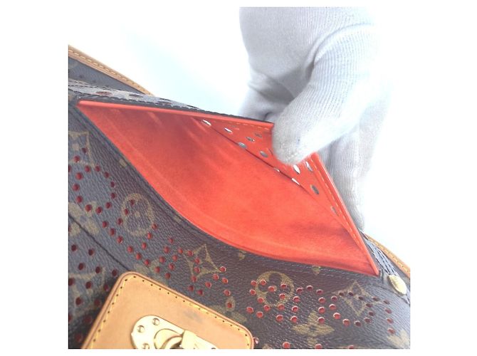Borsa a Spalla Demi Lune Perforata Monogram Louis Vuitton Marrone Arancione - vista 17