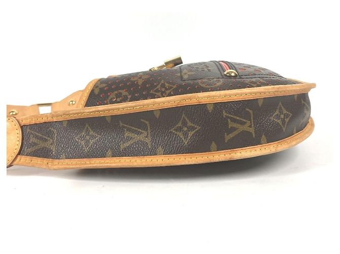 Borsa a Spalla Demi Lune Perforata Monogram Louis Vuitton Marrone Arancione - vista 3