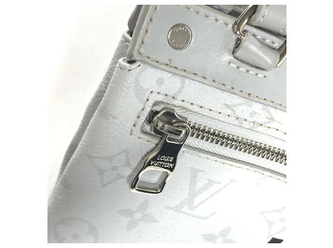 Borsa a spalla verticale piatta bianca Monogram Louis Vuitton Bianco - vista 13