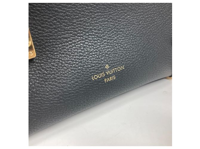 Borsa Clutch Louis Vuitton Pouch Laterale PM Nero - vista 4