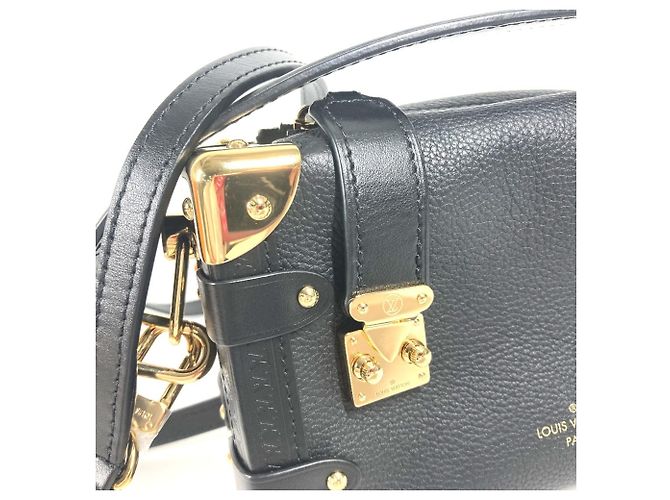 Borsa Clutch Louis Vuitton Pouch Laterale PM Nero - vista 5