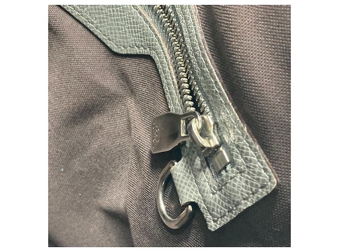 Borsa a flap Roman MM Taiga di Louis Vuitton Marrone - vista 16
