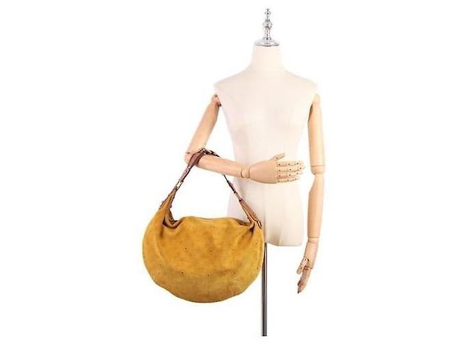 Borsa a spalla Louis Vuitton Monogram Suede Onatah GM Gialla Giallo - vista 3