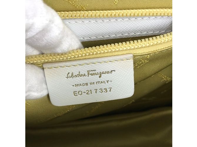 Borsa Gancini di Salvatore Ferragamo Bianco - vista 10