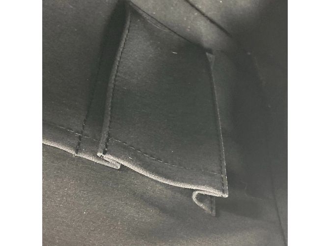 Borsa a Spalla Louis Vuitton Epi Segur MM Nero - vista 15