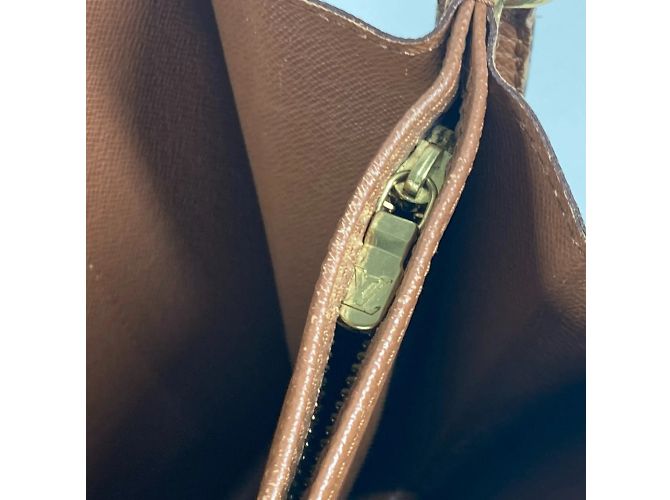 Borsa a Spalla Courcelle Pochette Monogram Louis Vuitton Marrone Monogramma - vista 10