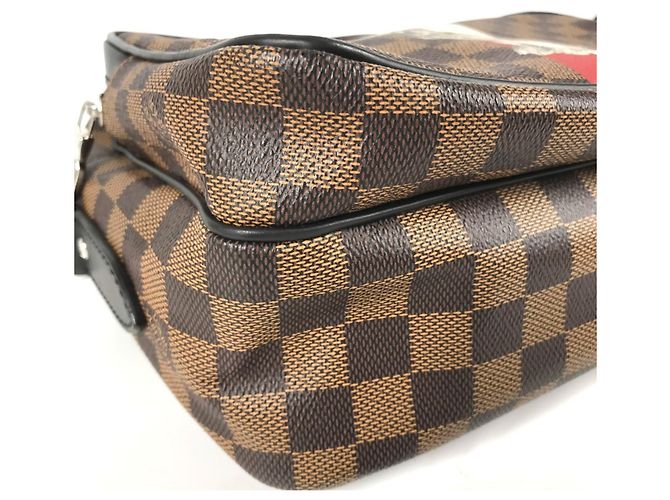 Borsa a Spalla Louis Vuitton Damier Dinos Chapman Nile PM Marrone - vista 6