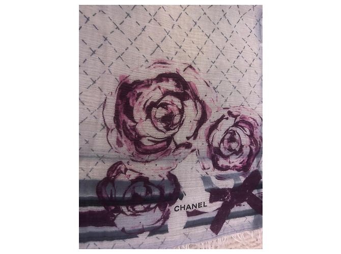 Cambon Sciarpa Chanel Quadrato Stampato CC in Seta e Cashmere Rosa - vista 2