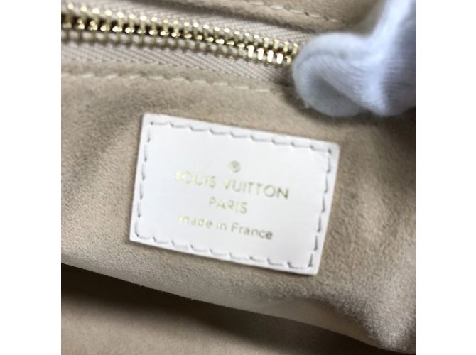 Borsa Louis Vuitton Monogram Empreinte Petite Malle Souple Bianco - vista 10