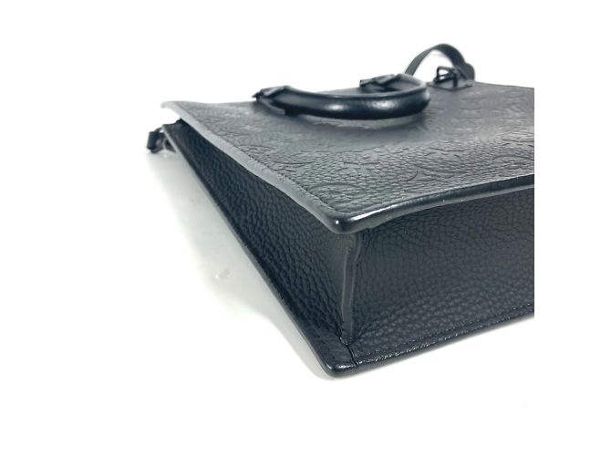 Sac à main en cuir Taurillon Louis Vuitton Noir - vue 6