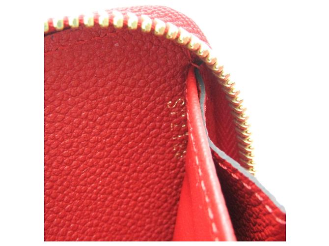 Cartera Zippy Monogram Empreinte Louis Vuitton Roja - vista 11