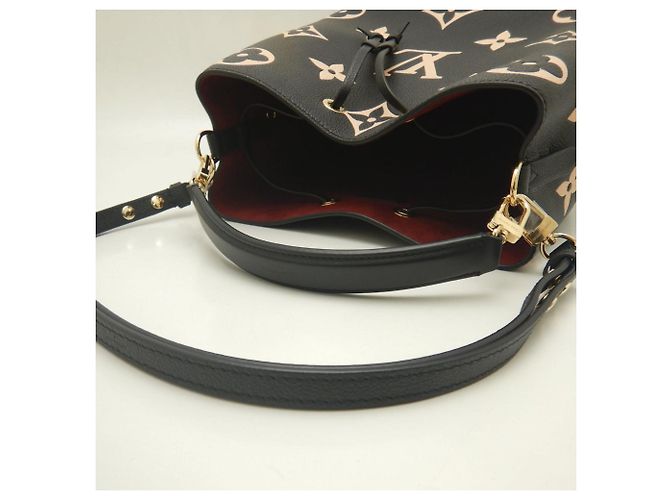 Néonoé Borsa Louis Vuitton Bicolor Monogram Empreinte NeoNoe MM Nero Beige - vista 5