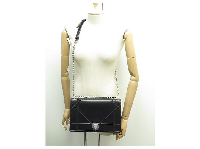 NUOVO BORSO A MANO CHRISTIAN DIOR DIORAMA GRANDE A TRACOLLA IN PELLE NERA - vista 7