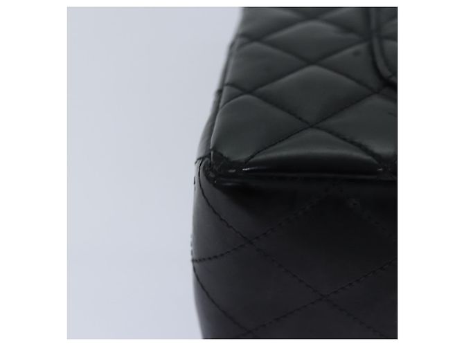 CHANEL Borsa a Spalla Matelassé in Pelle Nera con Catena Dorata CC Auth 88183 Nero D'oro - vista 17