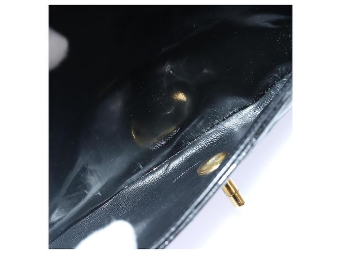 CHANEL Borsa a Spalla Matelassé in Pelle Nera con Catena Dorata CC Auth 88183 Nero D'oro - vista 24