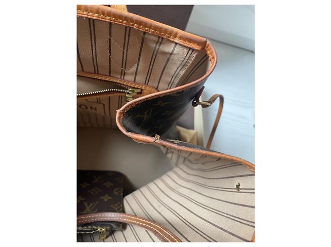 Louis Vuitton Neverfull Mittelmodell Dunkelbraun - Ansicht 13