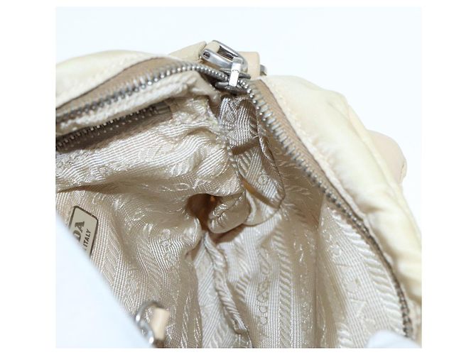 Pochette Prada Nylon Beige Argento Auth ki4892 - vista 20