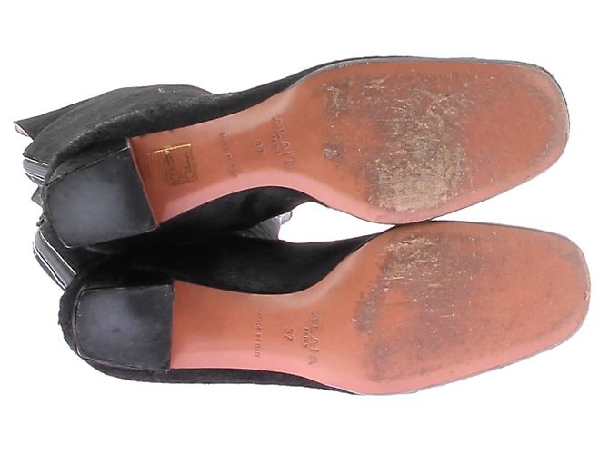 Botas Alaïa T.EU 37 de piel de ternera estilo pony Negro - vista 6