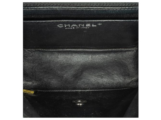 Chanel Mini Cuadrado Negro Clásico en Charol con Solapa Simple - vista 4