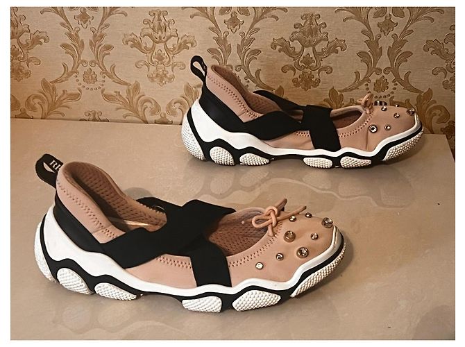 Red Valentino Sneaker aus beige Stoff - Ansicht 6
