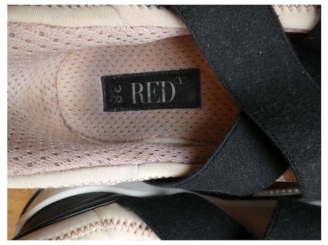 Red Valentino Sneaker aus beige Stoff - Ansicht 7
