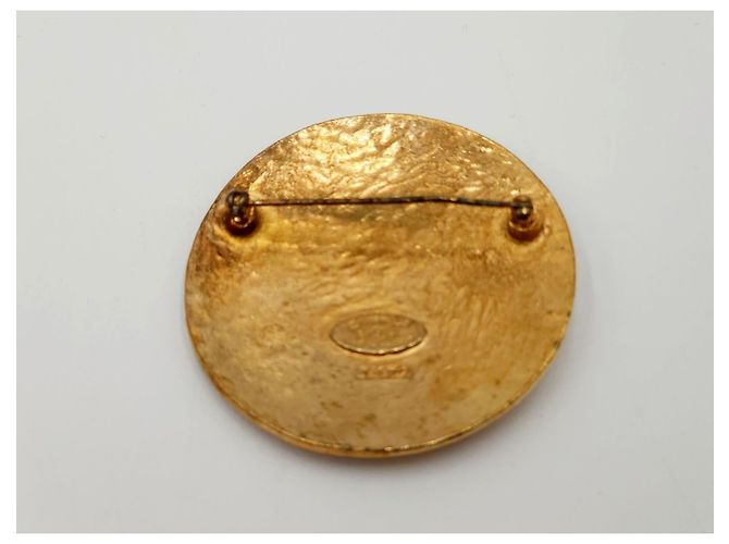 Cambon Chanel Vintage Medaillon Kamelienspinne Gold hardware - Ansicht 3