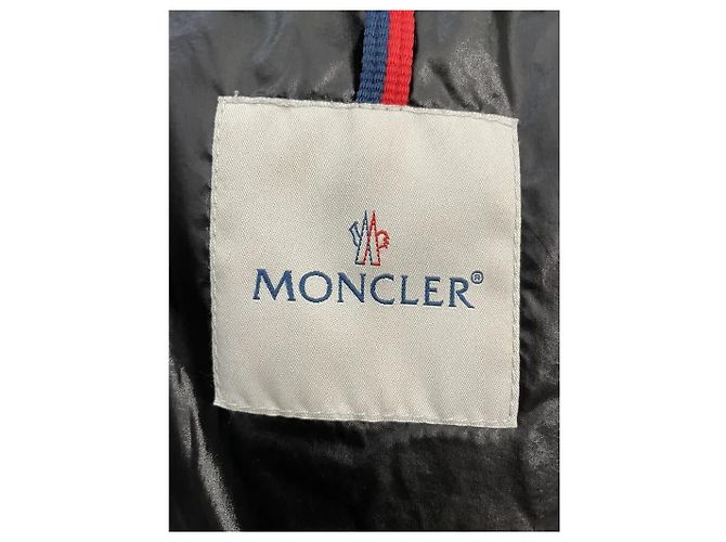 Moncler Georgia Black Down Quilted Jacket - view 10