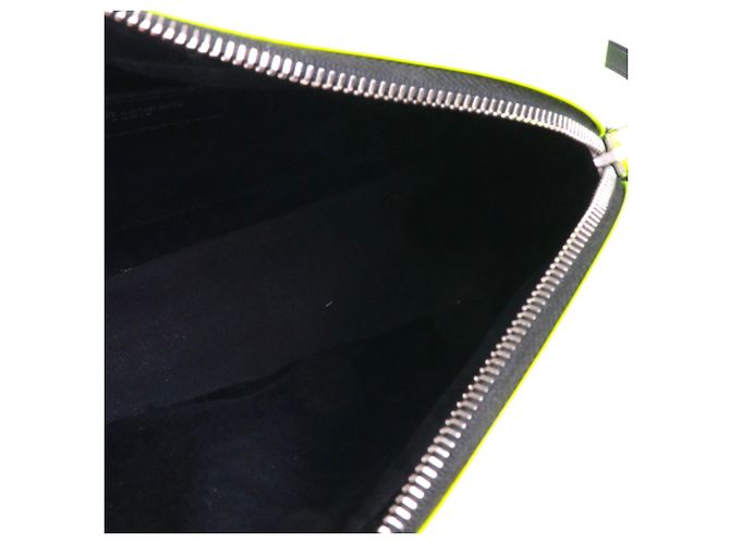 SAINT LAURENT - Borsa a spalla Lou Saint Laurent in pelle verniciata gialla fluorescente Giallo - vista 11