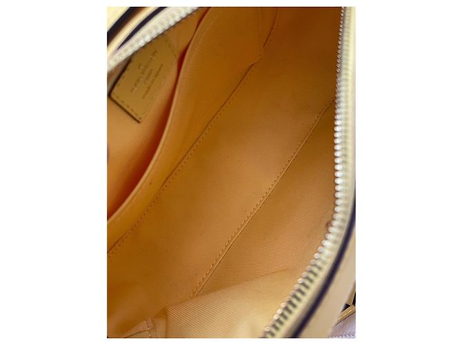 Bolsa de câmera Louis Vuitton Saintonge Damier Azur bege - vista 10