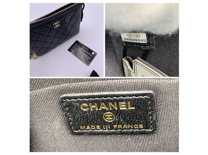 Wallet On Chain Chanel Pochette in pelle trapuntata nera 2021 con charms Coco Nero - vista 6