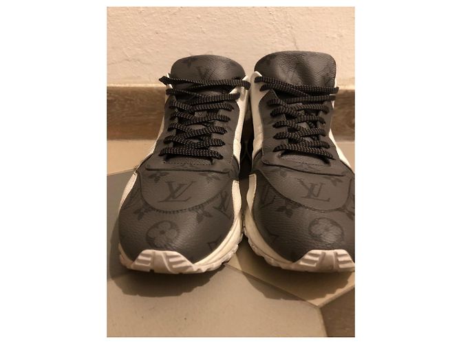 Louis Vuitton Run away multi multi color Black White Grey - view 3