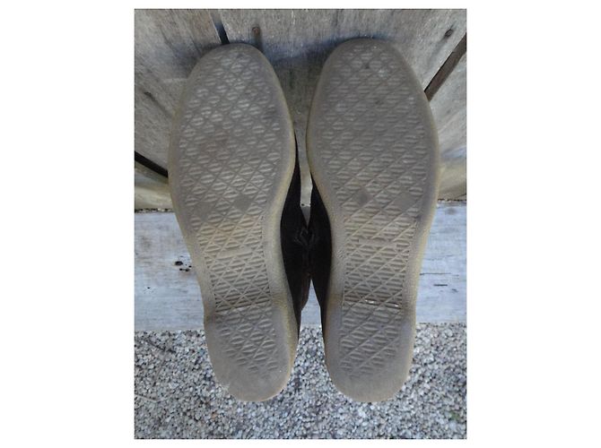 Autre Marque Dunkelbraune Lederstiefel mit Shearling Futter - Ansicht 6