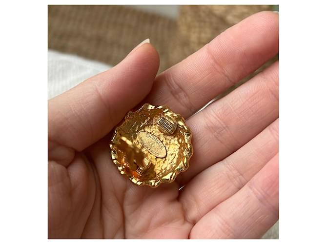 Orecchini Chanel a clip dorati e perle D'oro - vista 5