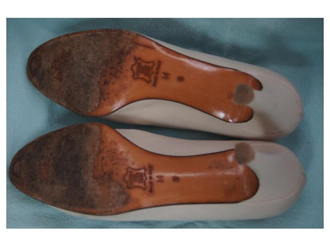 Yves Saint Laurent Pumps aus Leder Eggshell Aus weiß - Ansicht 6