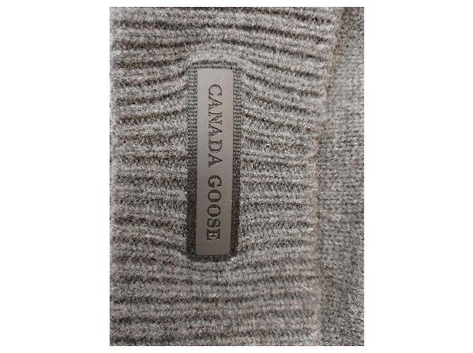 Berretto Canada Goose Grigio in Lana - vista 3