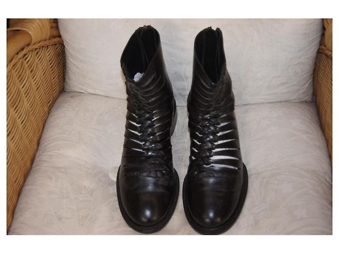 Ann Demeulemeester Ankle Boots - vista 2