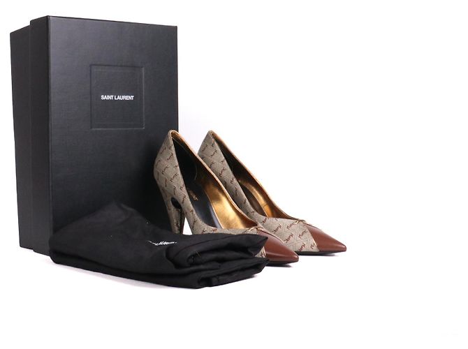 SAINT LAURENT - Saint Laurent Pumps aus braunem, monogrammiertem Canvas (Größe 40) - Ansicht 7